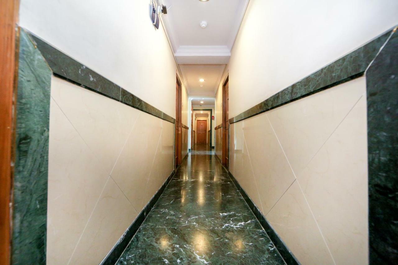 Lucky Hotel Goregaon Bombay Extérieur photo