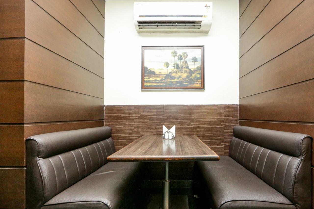 Lucky Hotel Goregaon Bombay Extérieur photo
