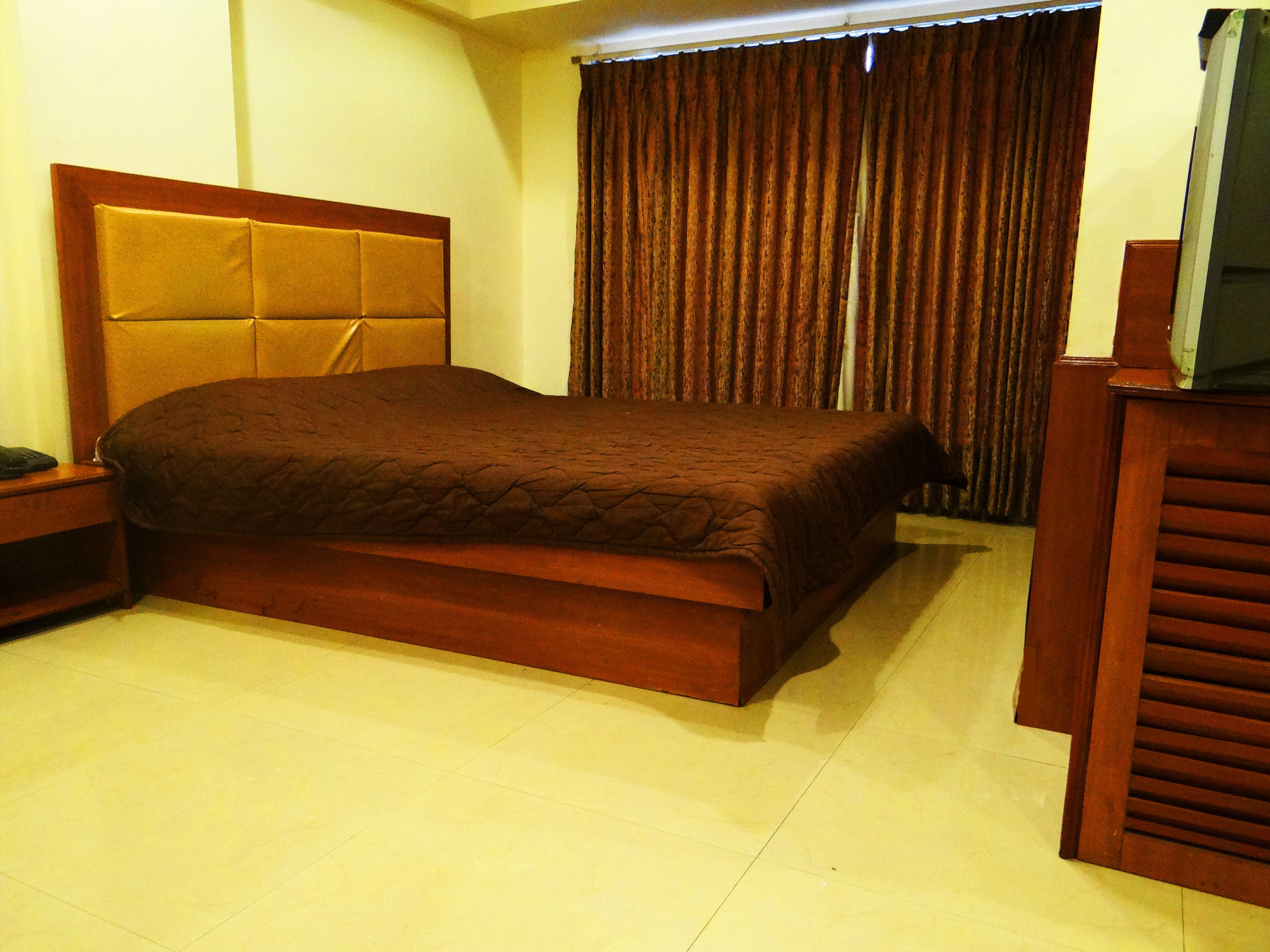 Lucky Hotel Goregaon Bombay Extérieur photo